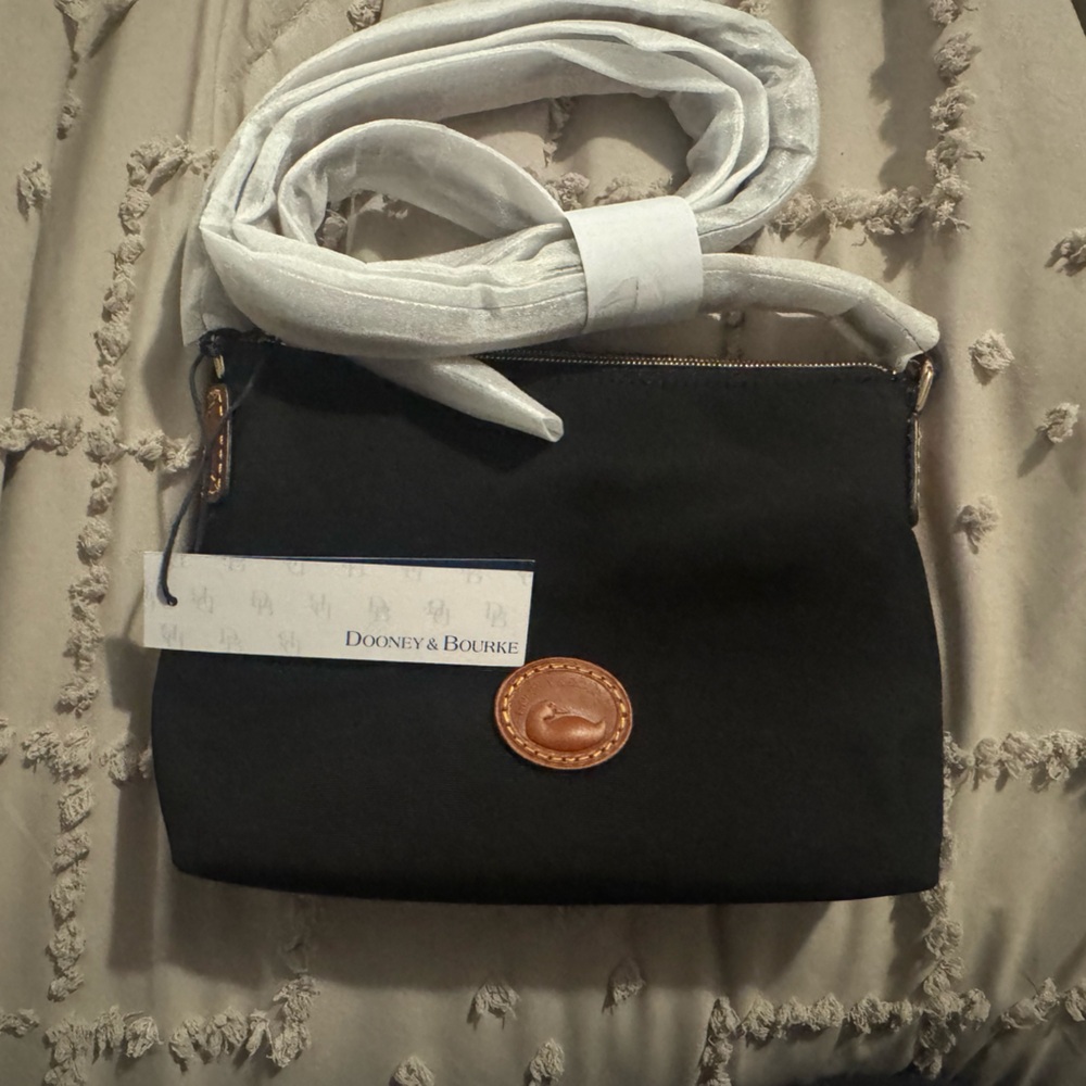 Dooney & Bourke